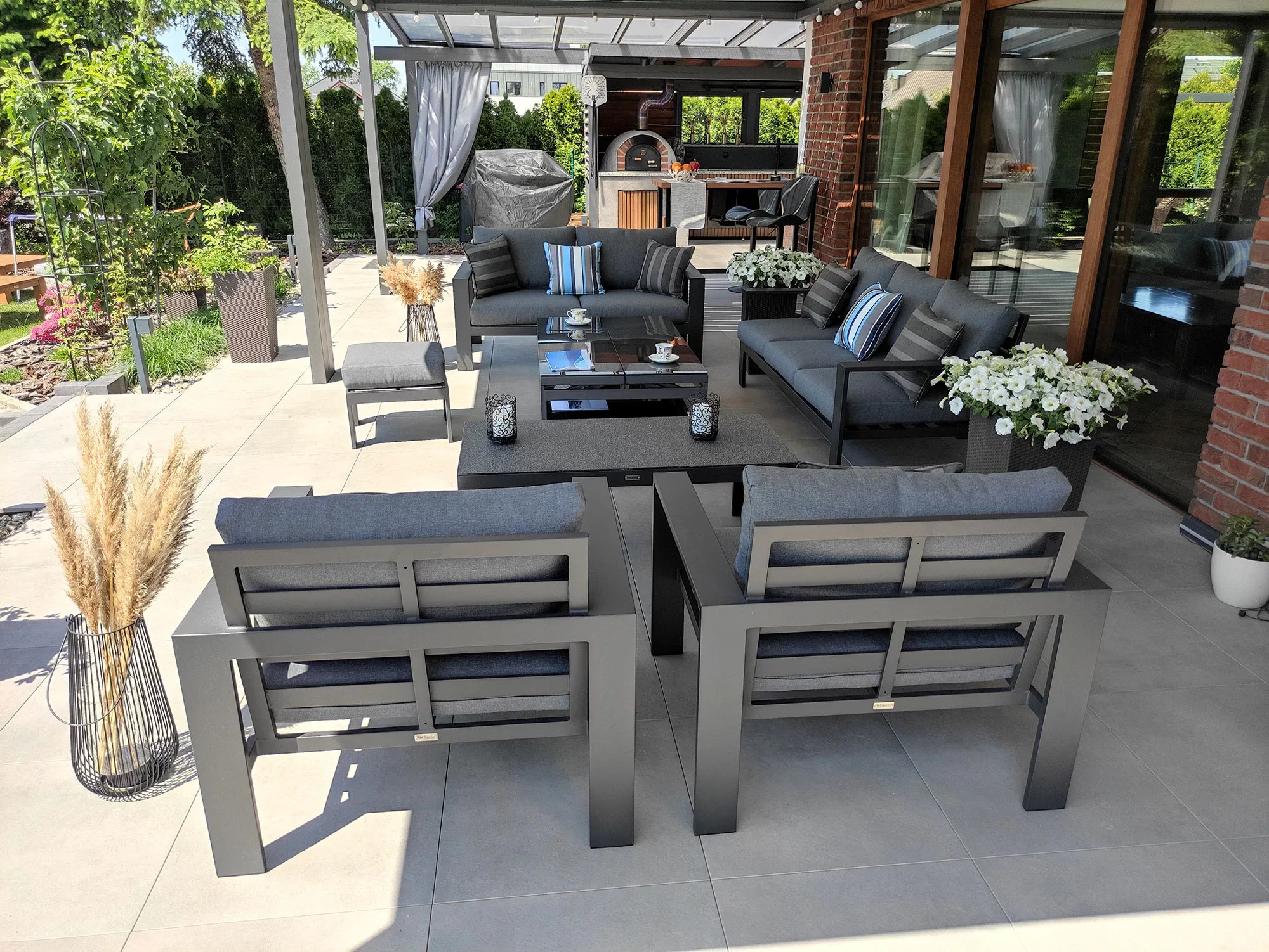 RAGNAR PREMIUM — widok od frontu