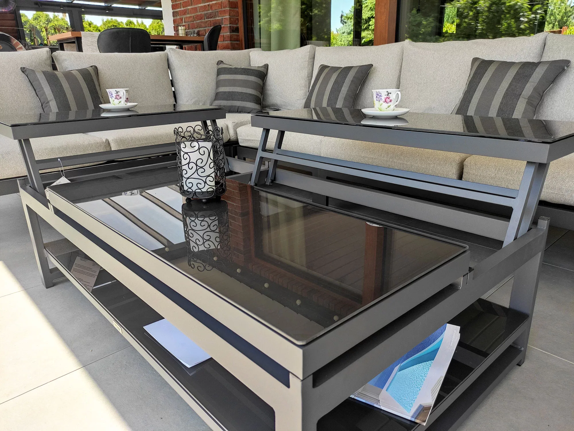 RAGNAR PREMIUM — stół rozkładany rozłożony