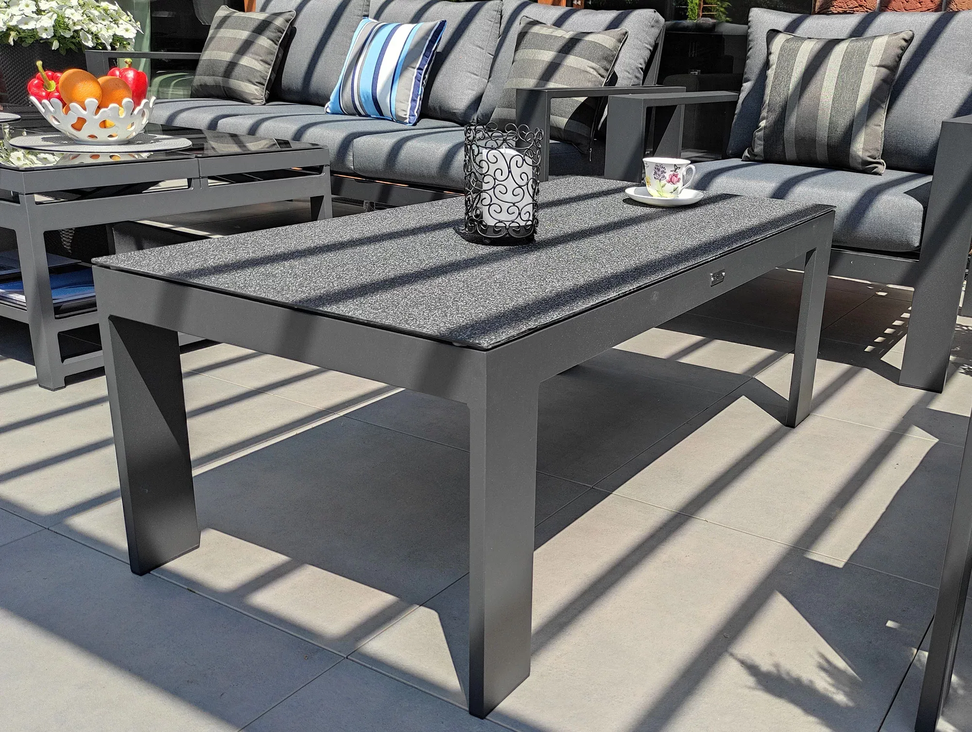 RAGNAR PREMIUM — detal kamiennego blatu stolika