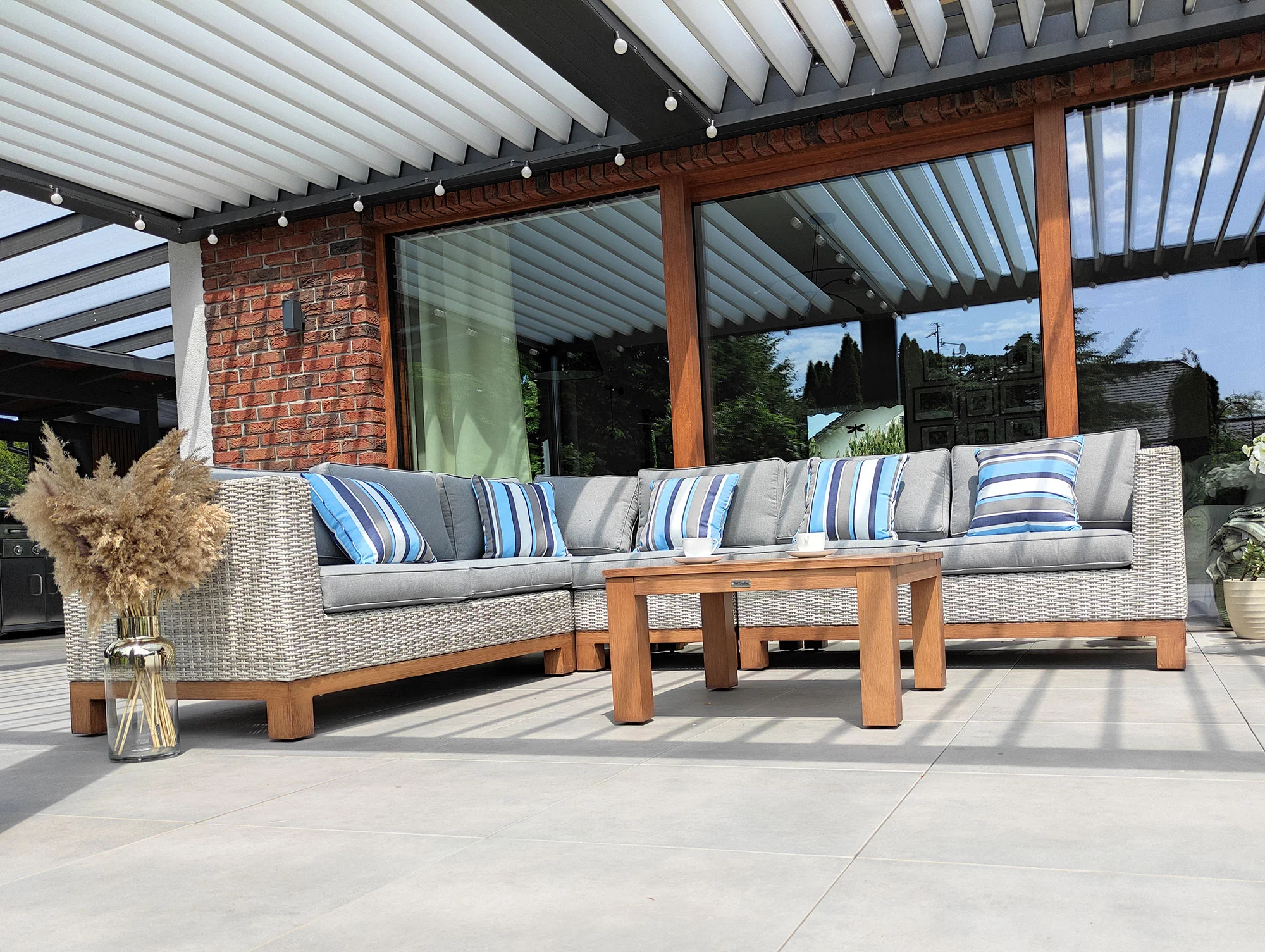 Narożnik ANCONA BIG — stolik kawowy kwadratowy szklany, widok frontalny