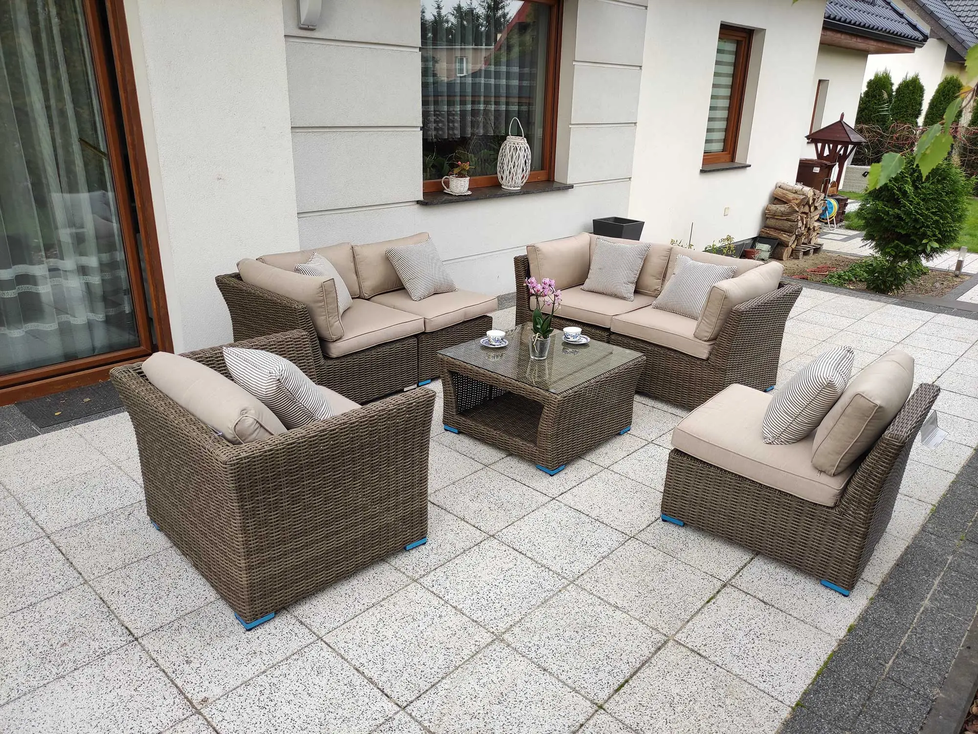 KRETA BIG brązowy mat — widok z góry, układ modułów