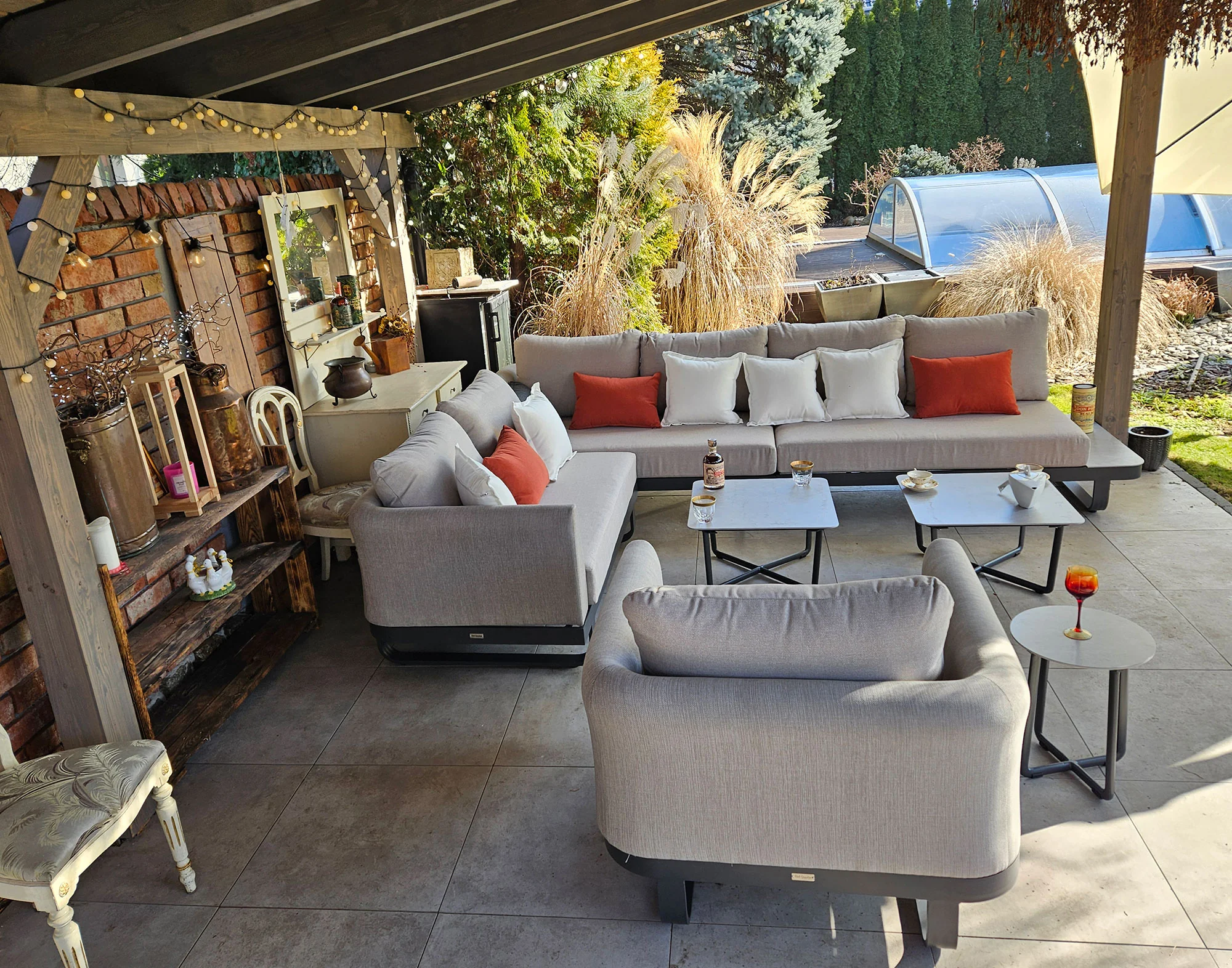 Narożnik MILETO BIG — widok z góry, fotel i sofa narożna