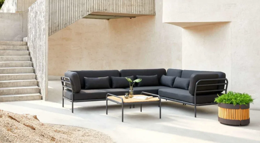 Narożnik ogrodowy aluminiowy MORETI — zestaw na taras z poduszkami, kolor antracyt