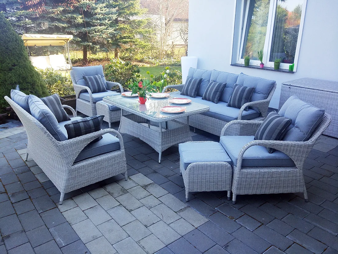 NEPTUN BIG jasno-szary — zestaw ogrodowy z technorattanu na tarasie