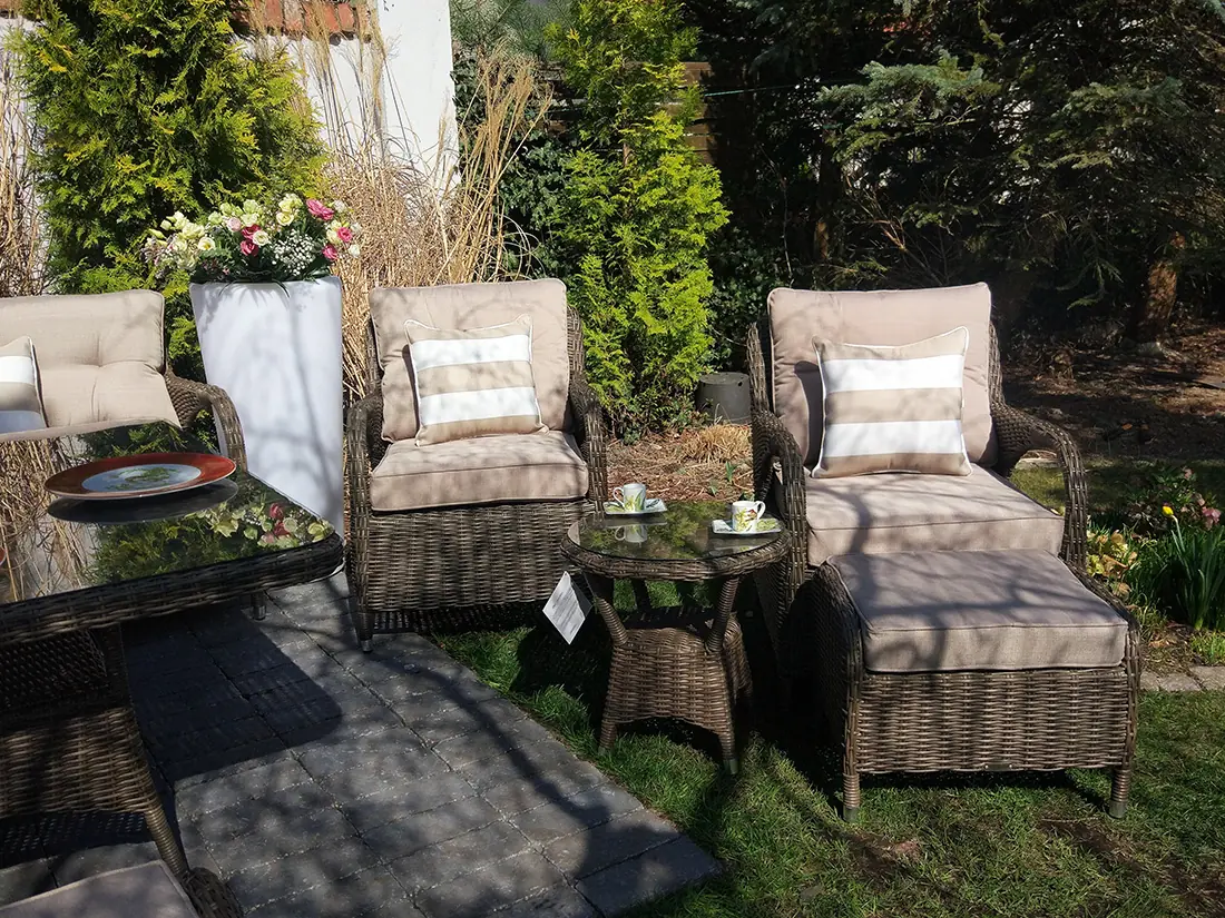 Poduszka siedziskowa POSEJDON brąz mat — grubość i komfort