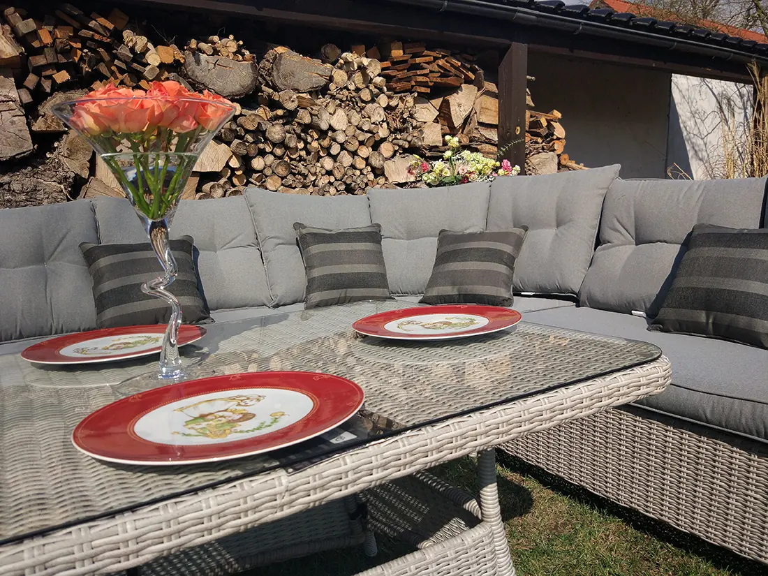 POSEJDON jasny szary — zestaw ze stołem kawowym