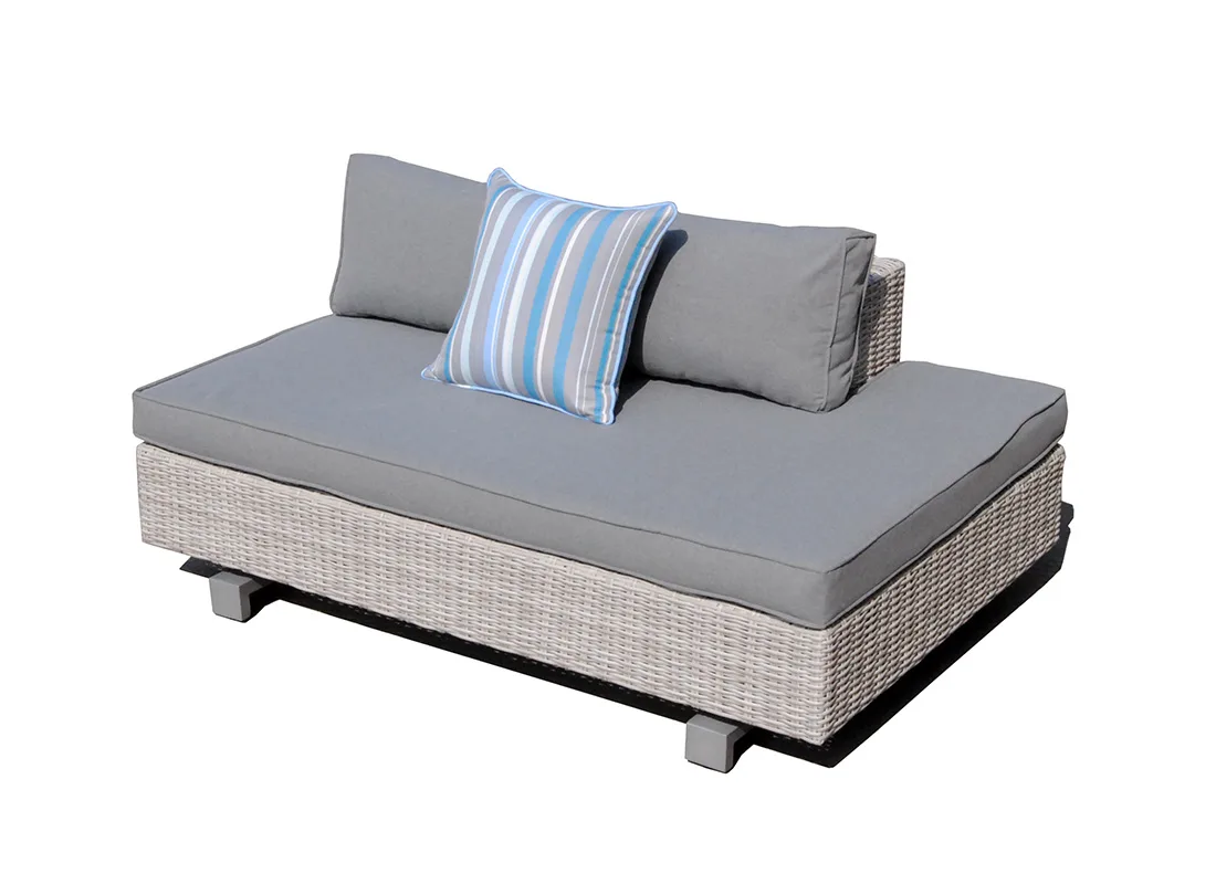 Narożnik SARDYNIA — sofa narożna technorattan z poduszkami, widok boczny