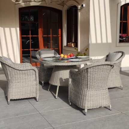 Mały stół tarasowy i fotele ogrodowe z technorattanu - kolor ecru