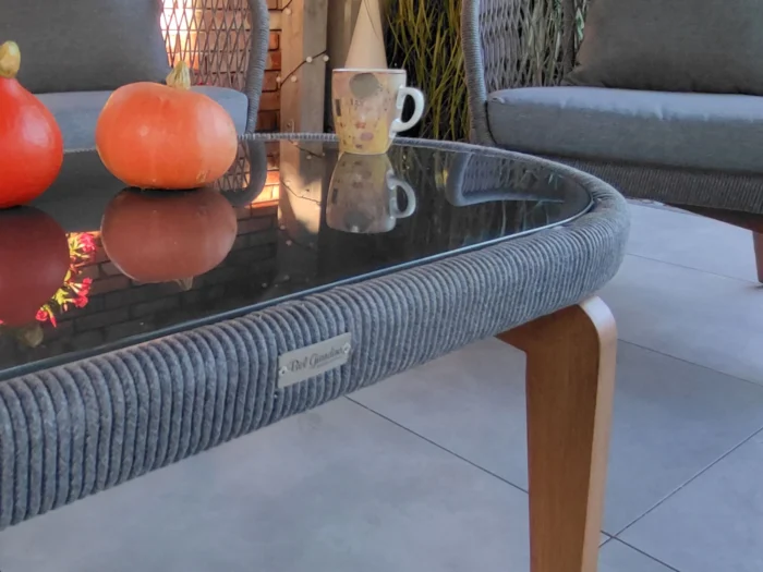 Wykończenie elementów z tekstylnego sznura, zestaw ogrodowy VALENTINO